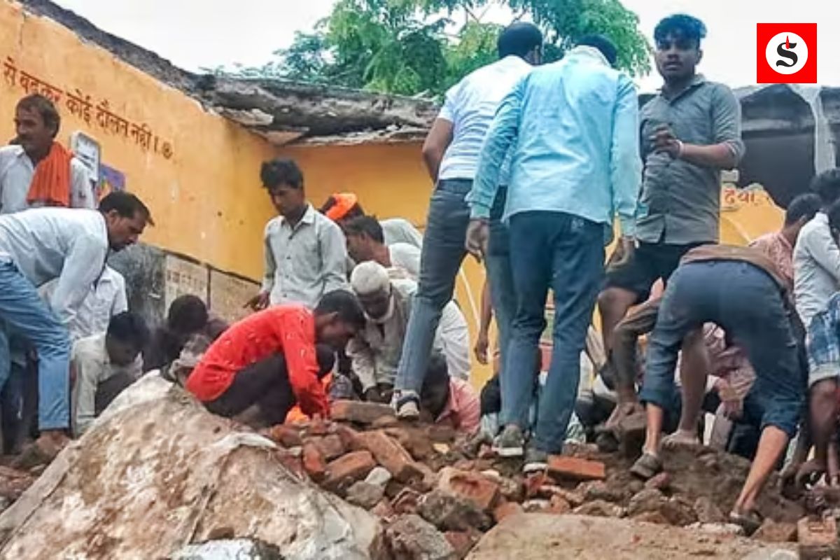 Rajasthan School Building Collapse: राजस्थान के झालावाड़ में स्कूल की छत गिरने से 7 मासूमों की मौत: लापरवाही ने ली निर्दोष जानें
